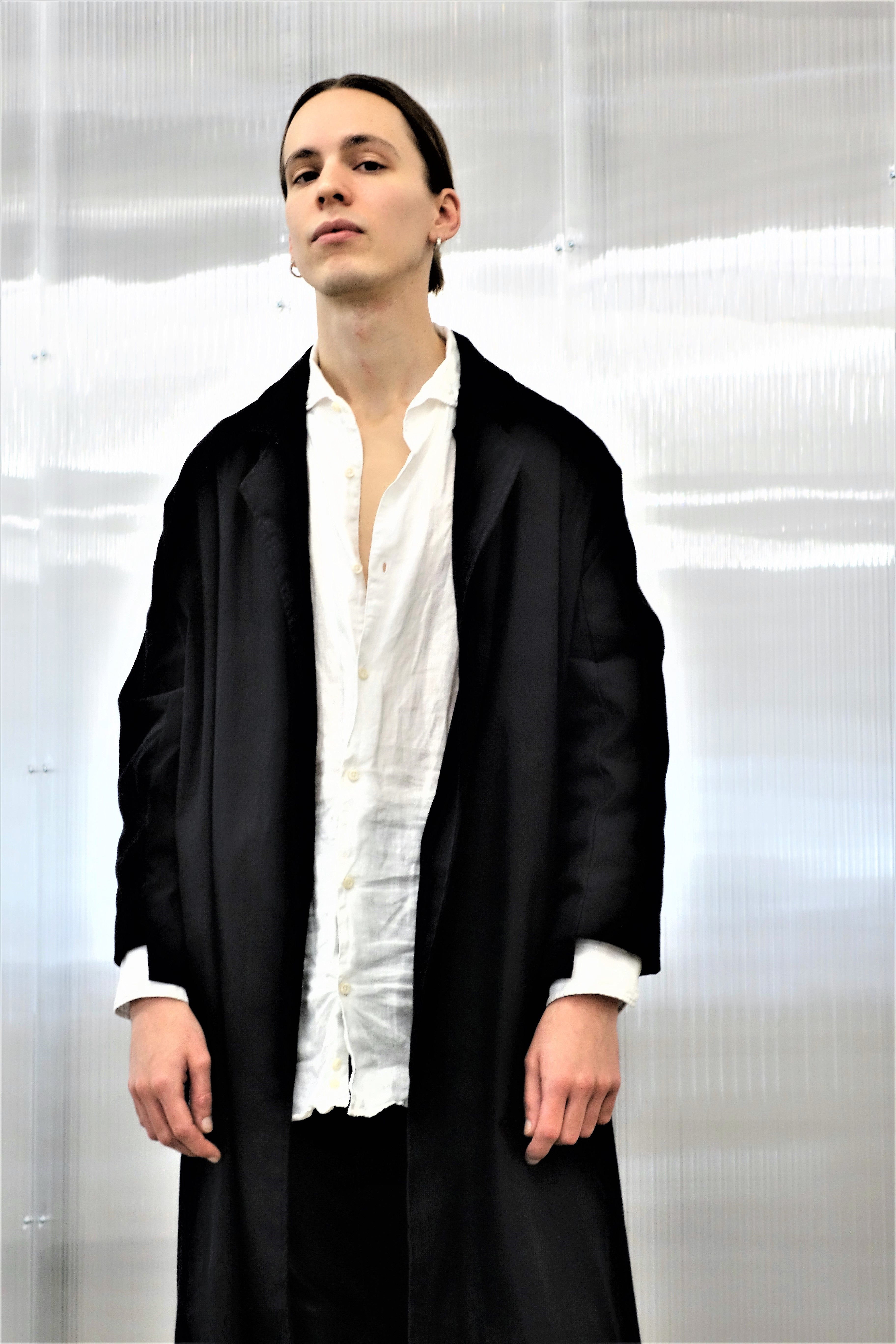 0010 Coat Light - Black Organic Cotton Twill